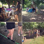 Проживание в семье Friends Pension&camping *